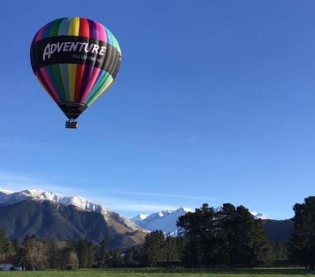 Adventure balloon over head